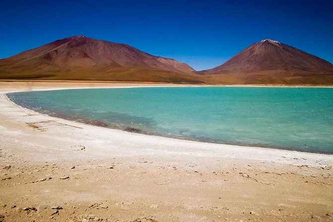 Laguna Verde Uyuni