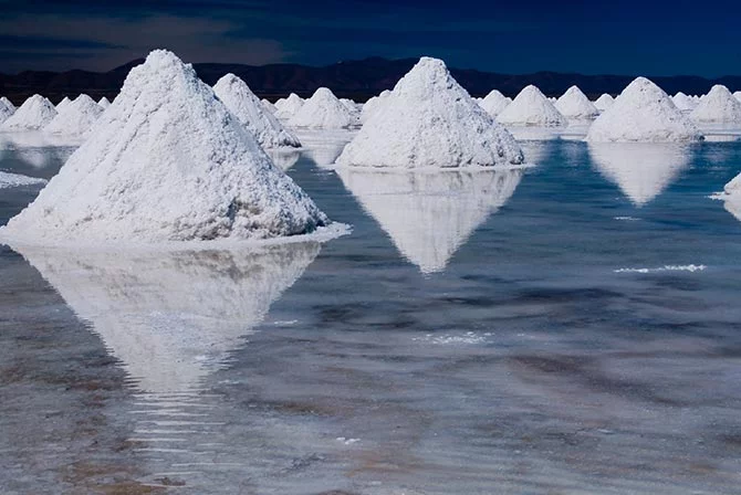 Salt Processing Near, Uyuni